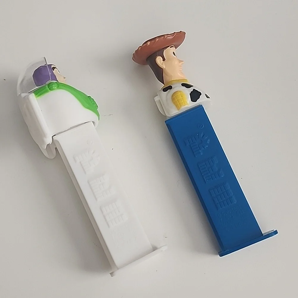 Pez Toy Story Candy Dispenser Set – Woody and Buzz Lightyear Pez Dispensers - Picture 5 of 6